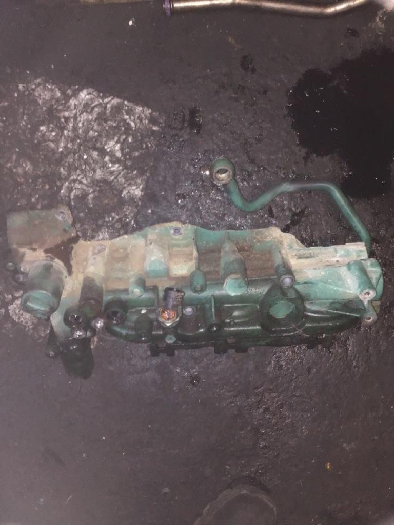 OIL FILTER HOUSING VOLVO D13 Shop Parts LKQ Heavy Truck