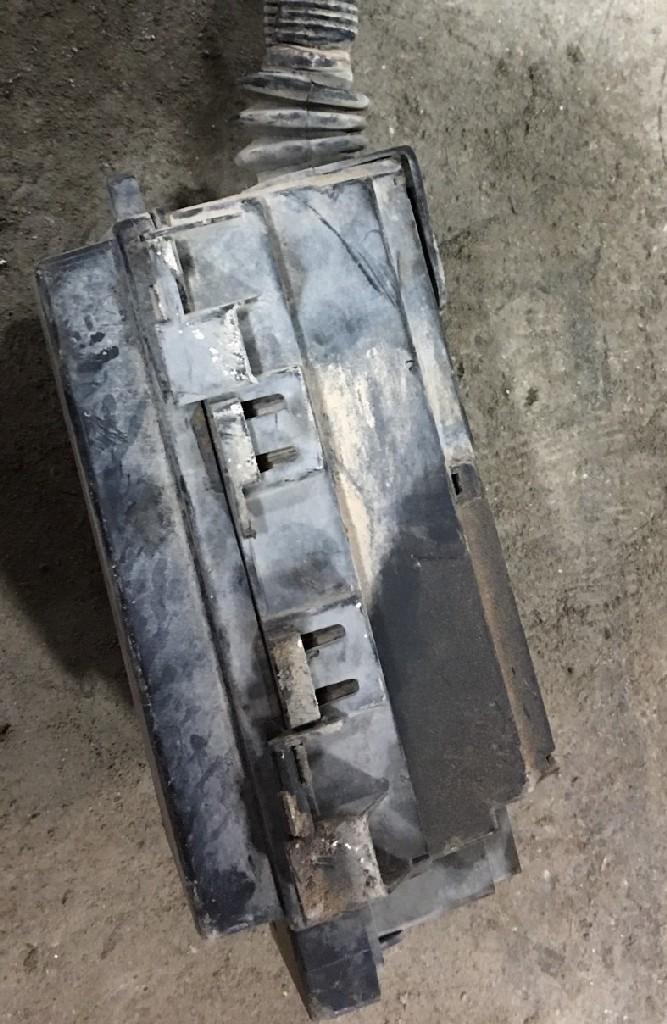 2012 KENWORTH T800 FUSE BOX | Shop Parts | LKQ Heavy Truck