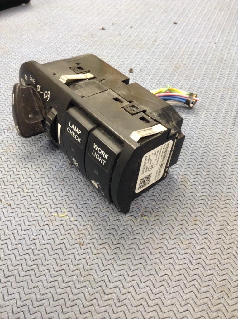 2018 INTERNATIONAL LT SWITCH HEADLAMP | Shop Parts | LKQ