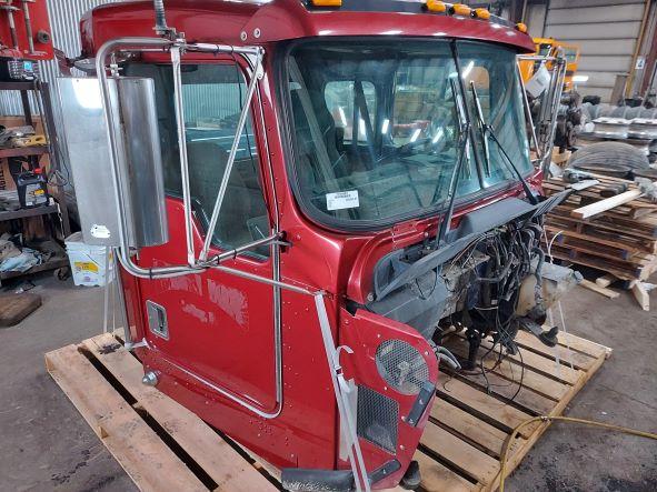 1998 KENWORTH T800 CAB | Shop Parts | LKQ Heavy Truck