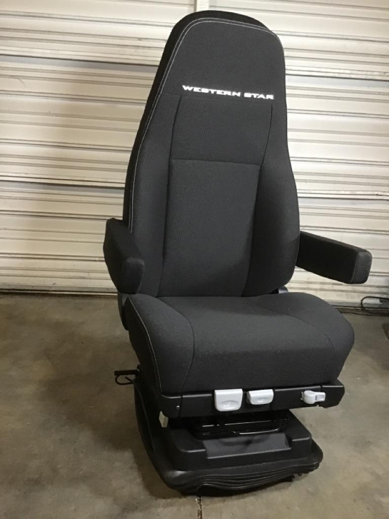 FREIGHTLINER CASCADIA SEAT FRONT | Shop Parts | LKQ Heavy Truck