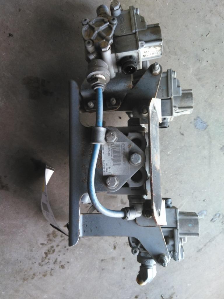 G90-6164-005 BRAKE AIR REGULATING VALVE AIR | Shop Parts | LKQ