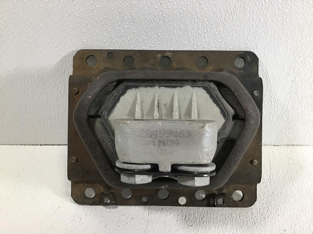 Volvo Engine Mount – Genuine OEM Part # 20499469 (also 20723224, 21228153)