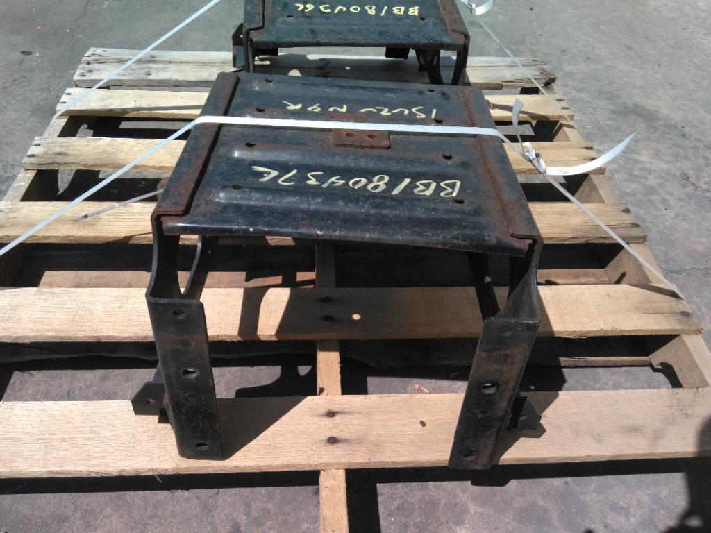 2012-isuzu-nqr-battery-box-shop-parts-lkq-heavy-truck