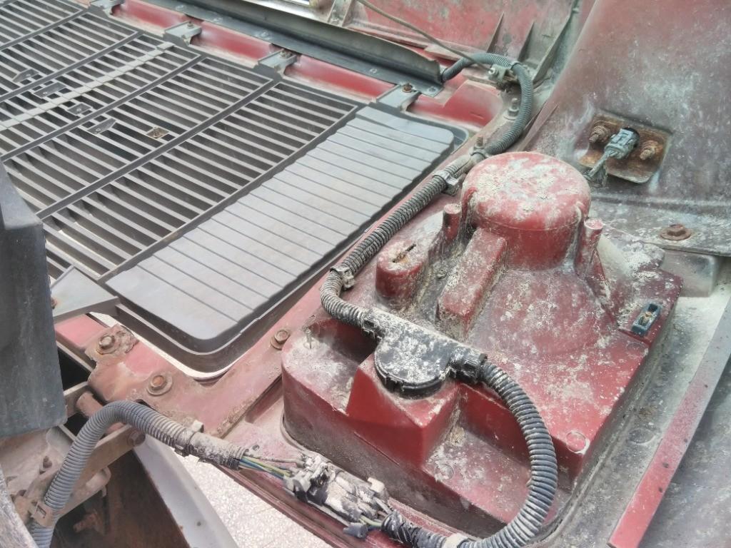 1996 C7000 HOOD Shop Parts LKQ Heavy Truck
