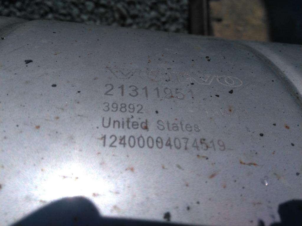 SCR ASSEMBLY (SELECTIVE CATALYTIC REDUCTION) VOLVO D13 Shop Parts