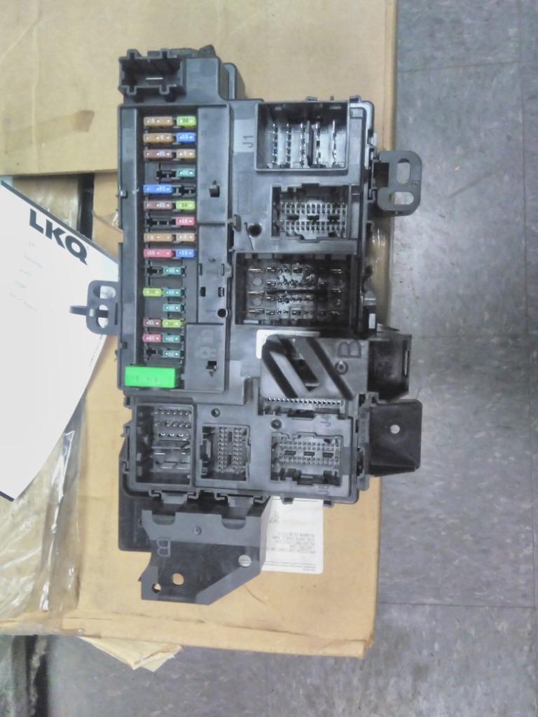 2024 FORD F750SD (SUPER DUTY) FUSE BOX | Shop Parts | LKQ Heavy Truck