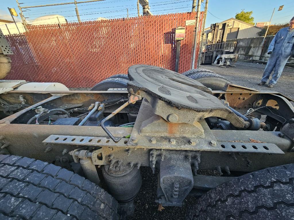 SIMPLEX MANUAL SLIDE FIFTH WHEEL Shop Parts LKQ Heavy Truck