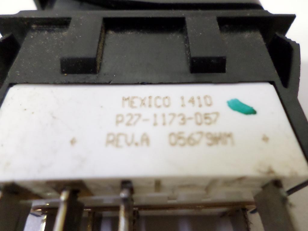 P27-1173-057 KENWORTH T680 SWITCH DIFFERENTIAL LOCK | Shop