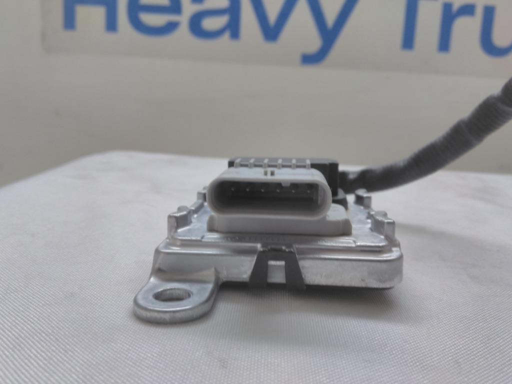 花川戸へ INTERNATIONAL UNKNOWN ELECTRICAL COMPONENT | Shop Parts