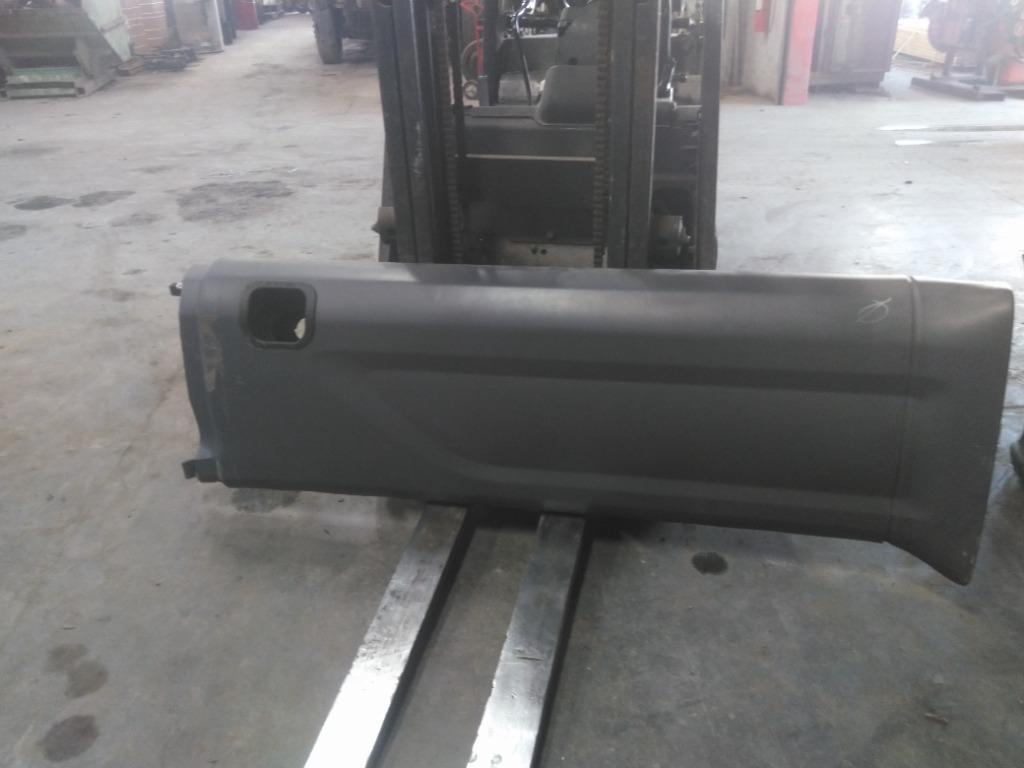 2019 579 CAB SKIRT/SIDE FAIRING | Shop Parts | LKQ Heavy Truck