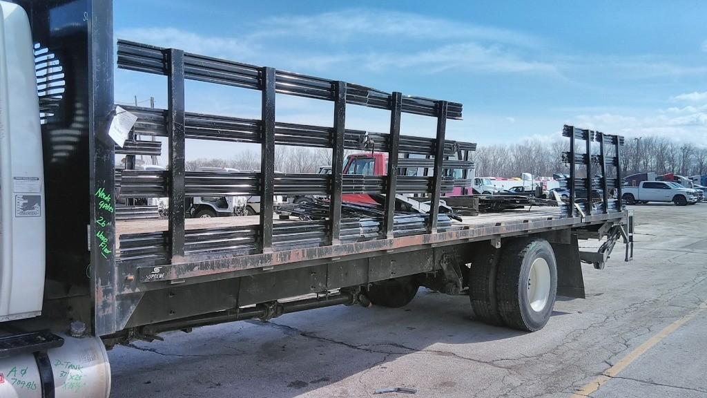Supreme truck body sales