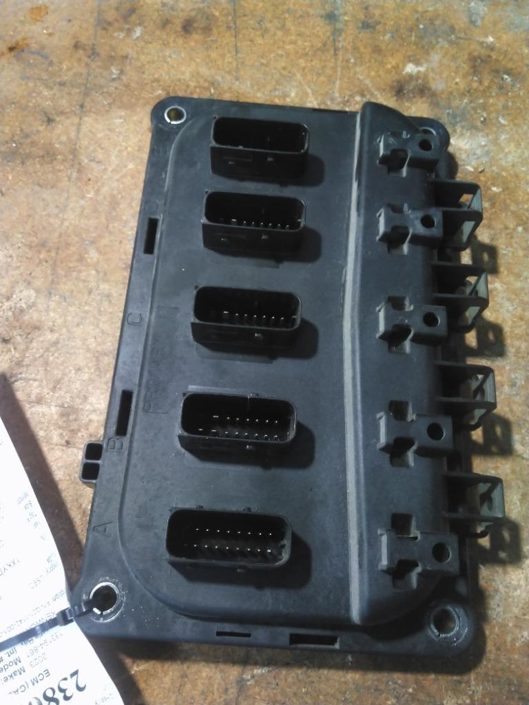 Q21-1142-001-001 KENWORTH T680 CAB CONTROL MODULE | Shop Parts | LKQ ...