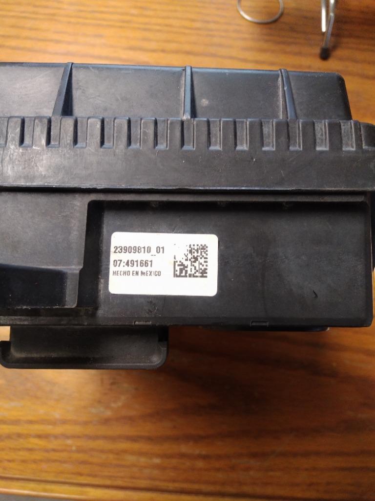 2022 VOLVO VNL FUSE BOX | Shop Parts | LKQ Heavy Truck