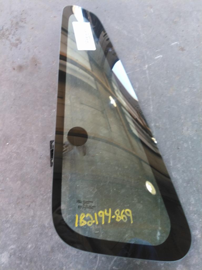 2018 INTERNATIONAL 4300 GLASS DOOR VENT FRONT | Shop Parts | LKQ