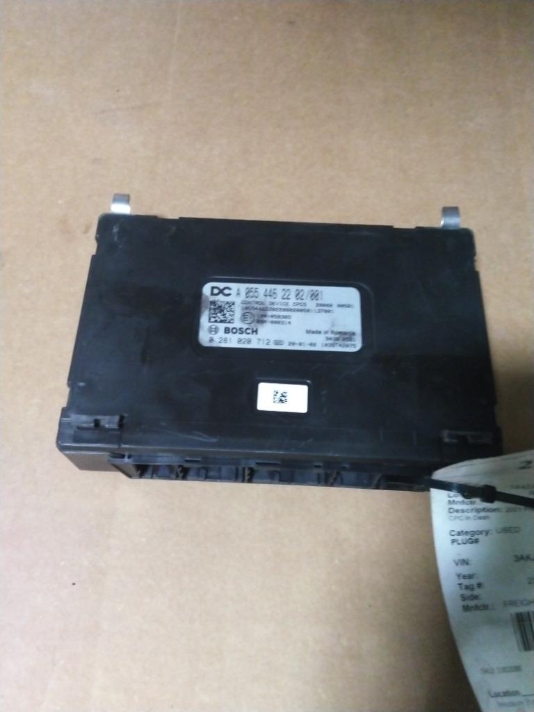 FREIGHTLINER CASCADIA CAB CONTROL MODULE | Shop Parts | LKQ Heavy Truck