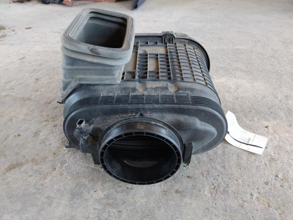 11840-AA KENWORTH T680 AIR CLEANER | Shop Parts | LKQ Heavy Truck