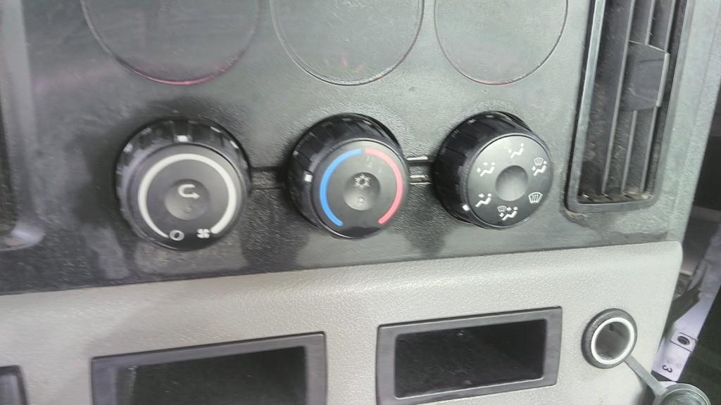 A22-73670-002 FREIGHTLINER CASCADIA 126 TEMPERATURE CONTROL | Shop ...