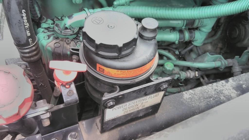 VOLVO VNL POWER STEERING RESERVOIR | Shop Parts | LKQ Heavy Truck