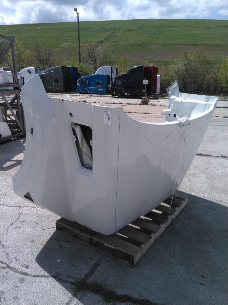 49X SB 2021-2025 HOOD | Shop Parts | LKQ Heavy Truck