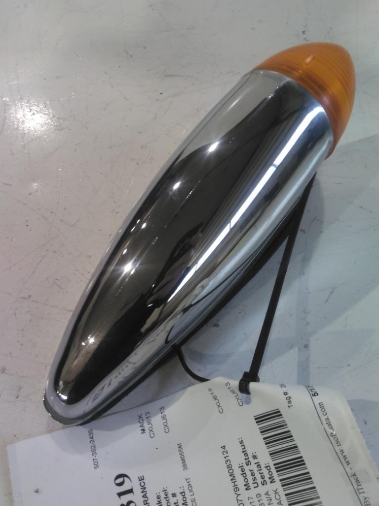 2017 CXU613 LAMP CLEARANCE | Shop Parts | LKQ Heavy Truck